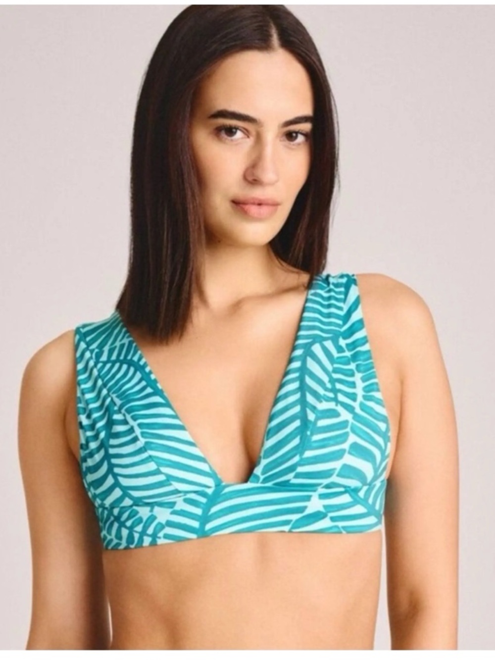 Vitamin A NWT Tropical Teal Leaf Print V-Neck Bikini Top